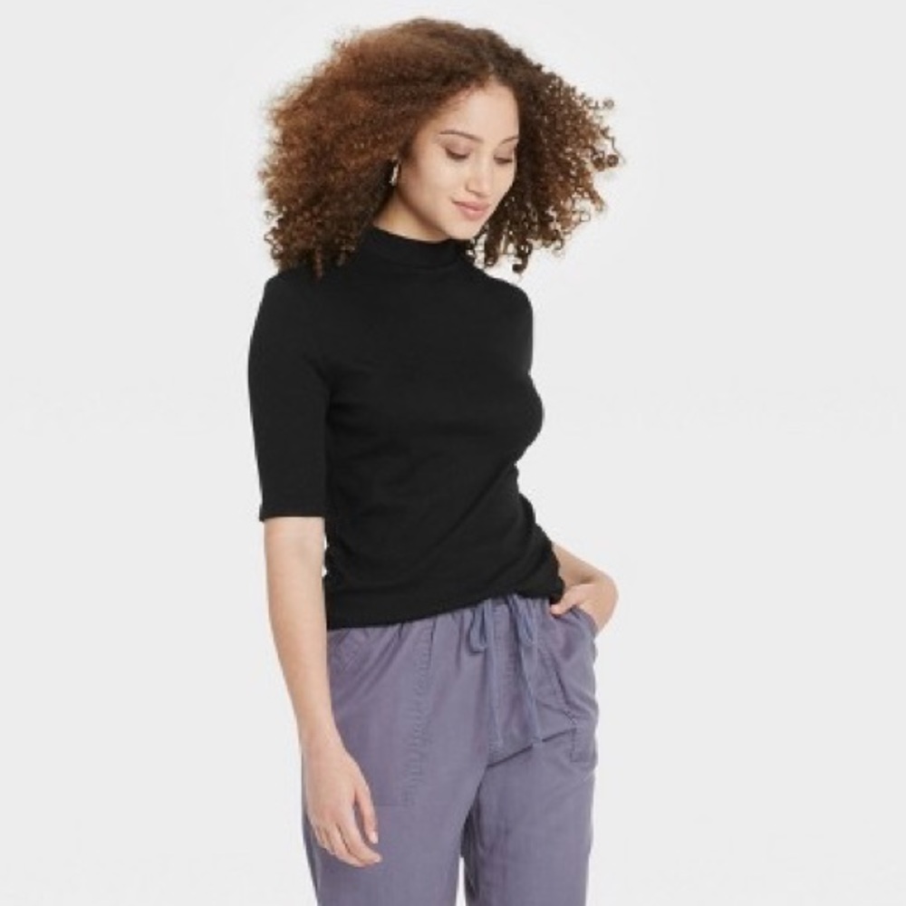 A New Day Mockneck Top - Black